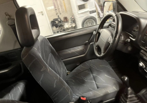 Suzuki Jimny cena 13900 przebieg: 172570, rok produkcji 2003 z Zagórów małe 154